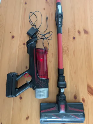 Aspirador Rowenta con todos los complementos