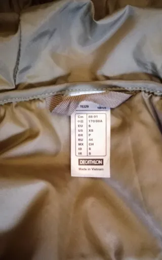 Anorak Quechua con capucha Talla S