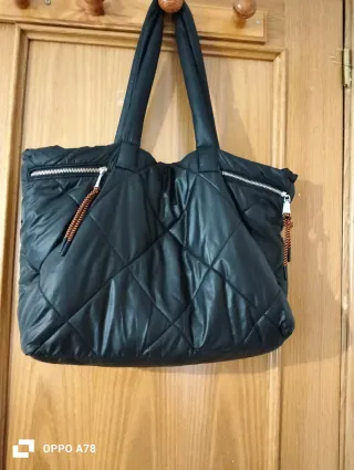 Chaqueta AMISU Talla Única Negra y Blanca