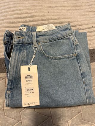 Falda vaquera midi ONLY