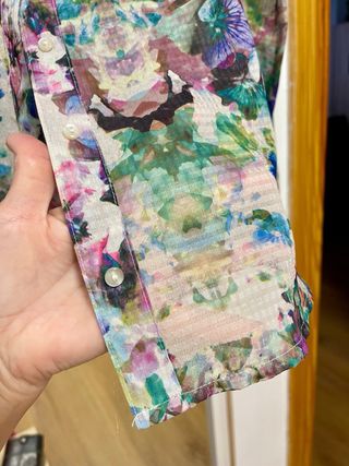 Blusa/ Camisa H&M.   T-S