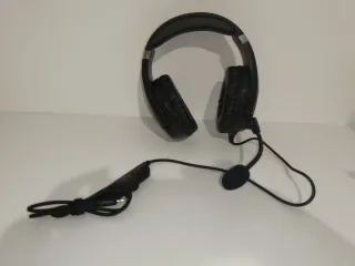 Auriculares Trust Forze GTX 488 PS4/PS5