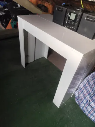 Mesa extensible blanca