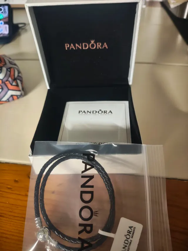 Pulsera Cuero Pandora Doble Negra Cierre Plata