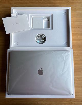 MacBook Pro 16 TouchBar