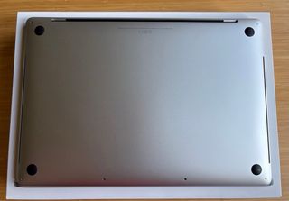 MacBook Pro 16 TouchBar