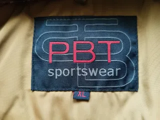 Abrigo / parka PBT