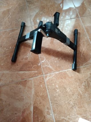 Pedaleador de piernas con pantalla