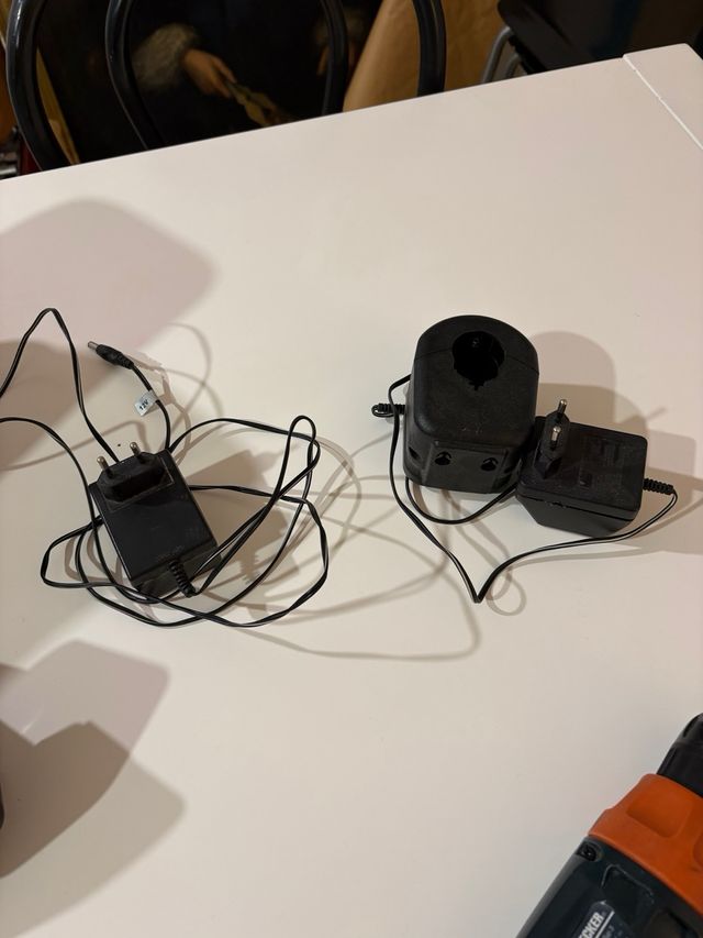 Atornillador black and decker