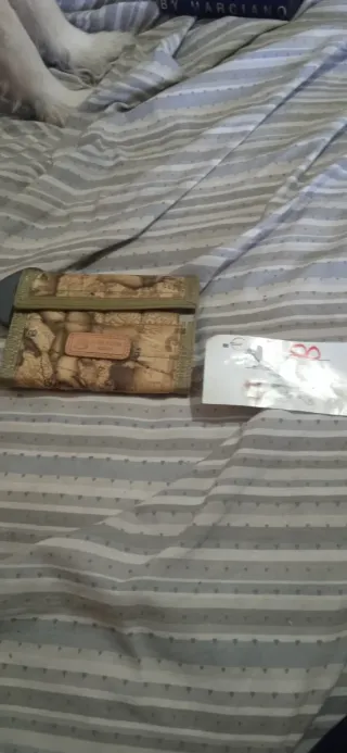 Portafoglio con stampa mappa