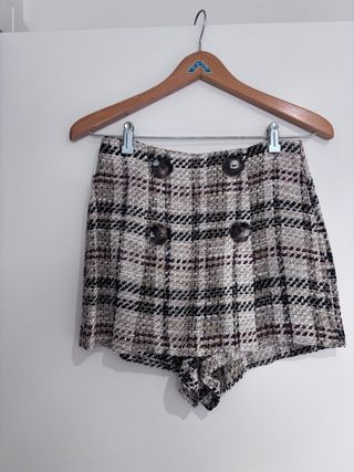Shorts Zara efecto falda cuadros
