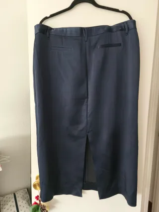 Falda Zara Raso Azul Marino