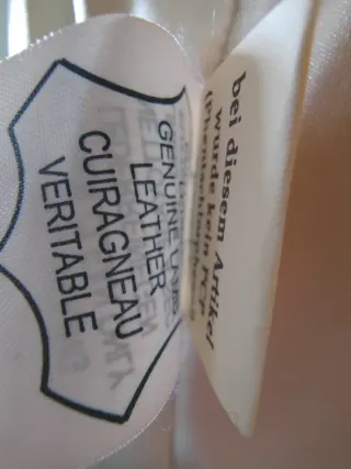 Chaqueta de piel Tesatti blanca