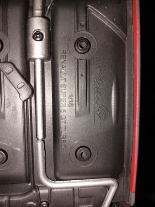 Maqueta RENAULT R5 GT TURBO 1/18