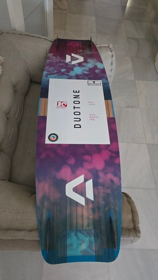 Tabla Kitesurf Duotone Soleil 136