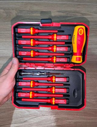 Maletín Destornilladores Aislados 1000V
