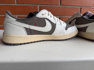 Nike Jordan 1 Low x Travis Scott