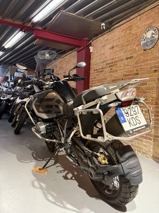 BMW R1200GS ADV Adventure