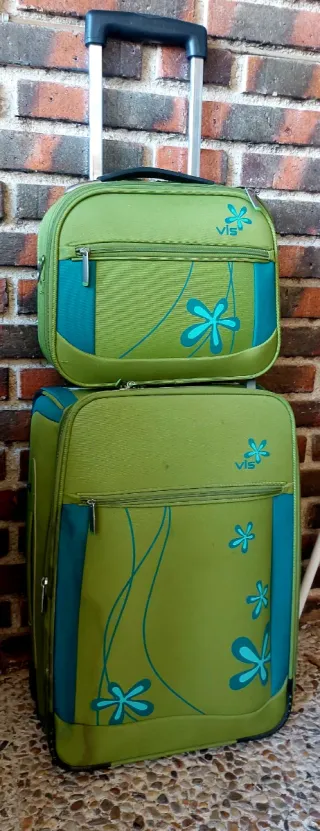 Maleta y neceser verde y turquesa.Blanda