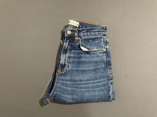 Vaqueros Zara Talla 34