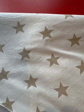 Tela de algodón 100% con estrellas