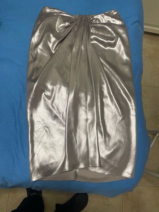 Falda midi plateada sin estrenar