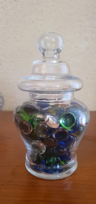 Conjunto Tocador Cristal y Metal Dorado