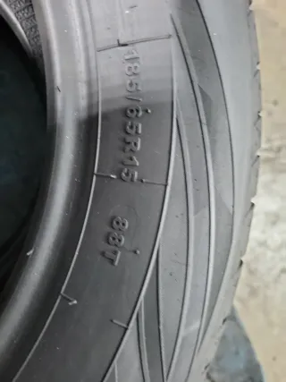 2 Neumáticos  185-65-15 GT Radial