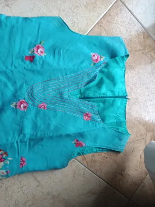 Vestido corto estampado floral