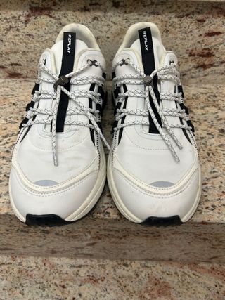 Zapatillas Replay Blancas y Negras