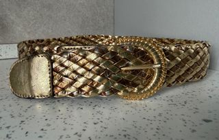 Cintura intrecciata color oro