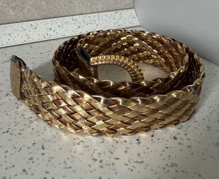 Cintura intrecciata color oro