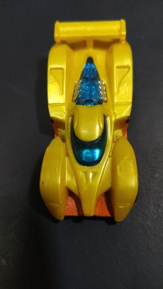 Hot Wheels 2010 24 Ours Giallo/Arancio