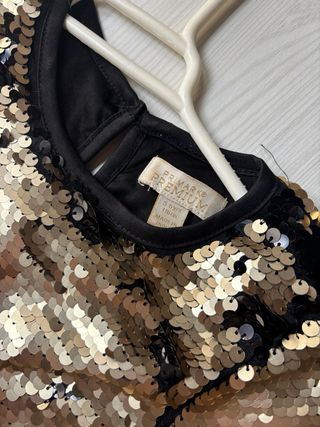 Dos vestidos de lentejuelas elegante