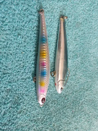 2 señuelos de pesca hundidos