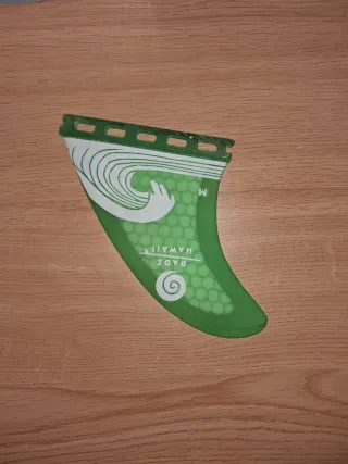 Quilla central surf M