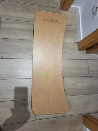 Tabla de equilibrio Wobbel de madera.