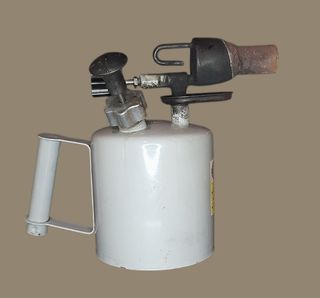 Antico saldatore ucraino da 2 litri