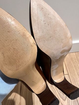 Zapatos de piel marrones