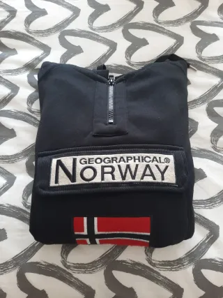 Sudadera Unisex Geographical Norway Negra. Talla M