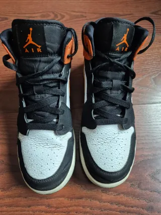 Zapatillas Jordan Mid Naranja