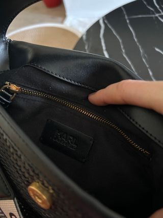 Bolso Karl Lagerfeld Negro y Dorado