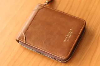 Cartera Hombre Marrón con Cremallera.