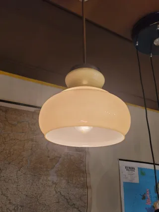 Lampada sospensione vetro opalino panna anni '70