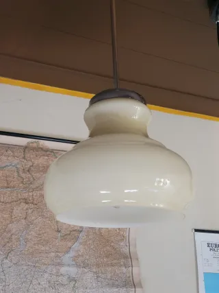 Lampada sospensione vetro opalino panna anni '70