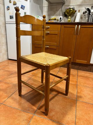 Mesa y 4 Sillas Comedor Madera
