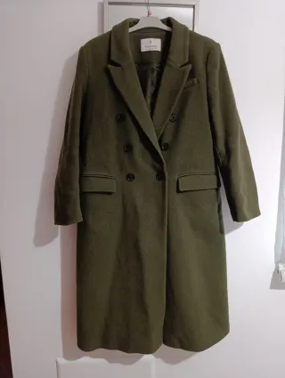 Abrigo de paño verde