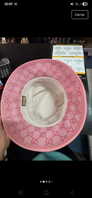 Gorro Gucci Rosa y Dorado