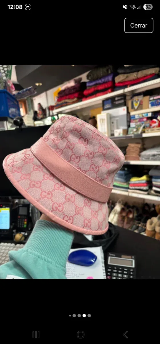 Gorro Gucci Rosa y Dorado