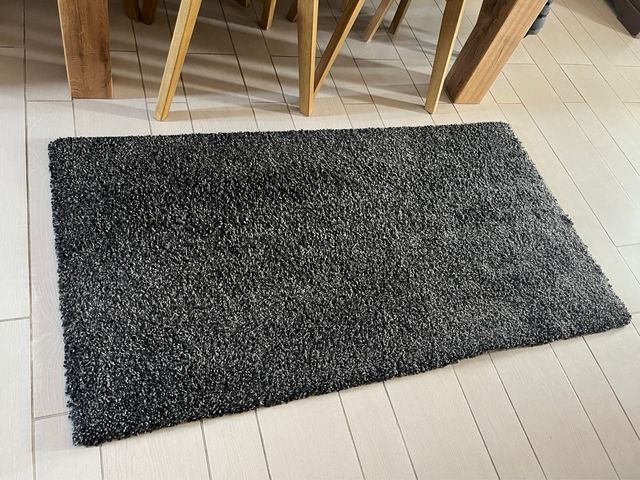 Tappeto Nero/Grigio pelo Lungo